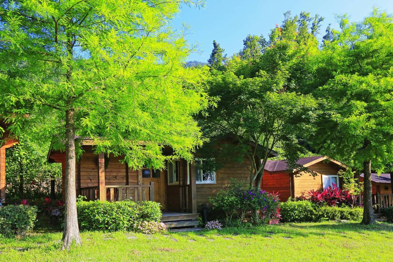 Locasu Bed & Breakfast Datong Bagian luar foto