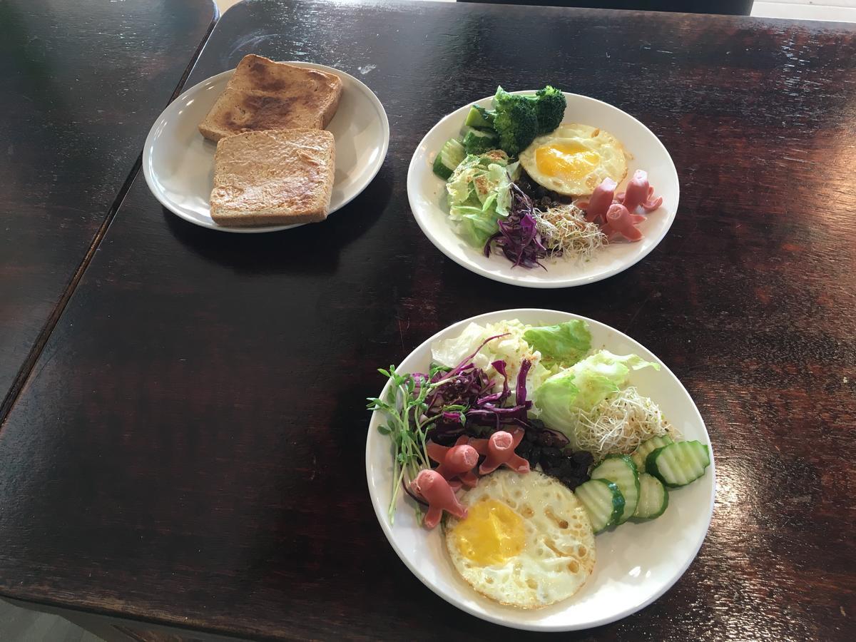 Locasu Bed & Breakfast Datong Bagian luar foto