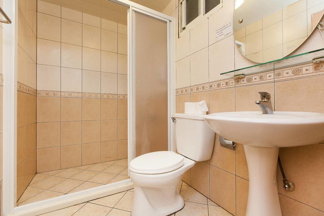 Locasu Bed & Breakfast Datong Bagian luar foto