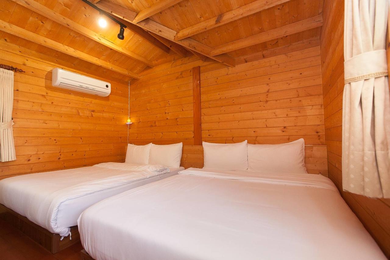Locasu Bed & Breakfast Datong Bagian luar foto