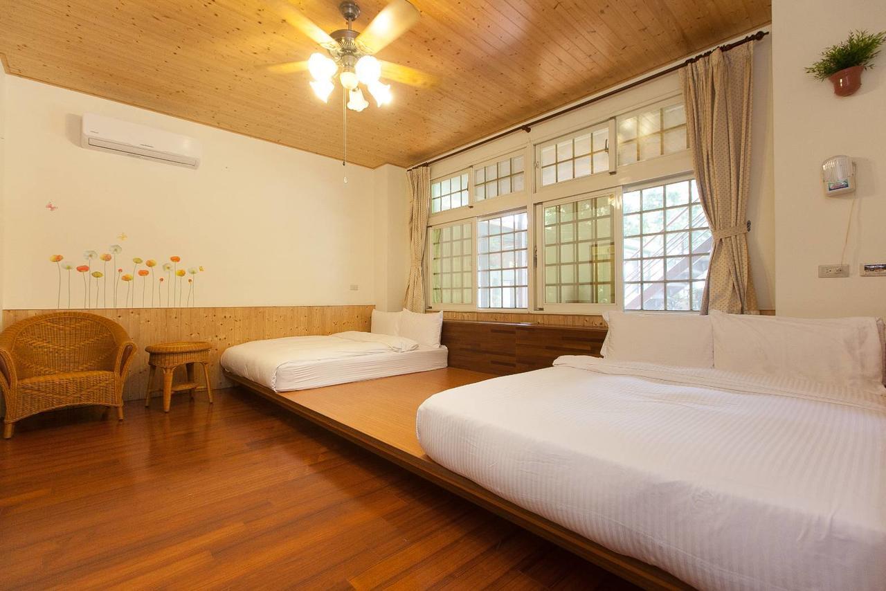 Locasu Bed & Breakfast Datong Bagian luar foto
