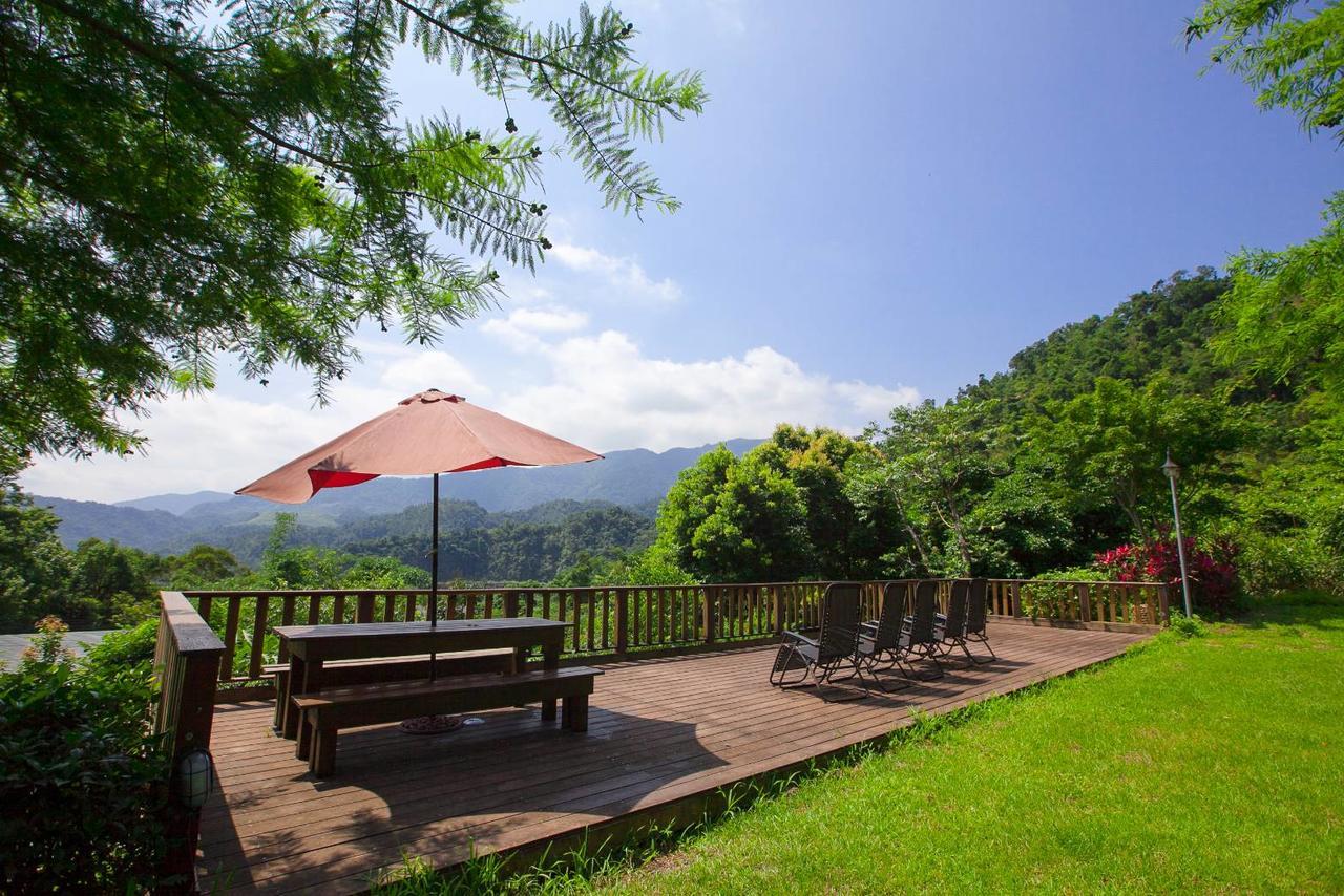 Locasu Bed & Breakfast Datong Bagian luar foto